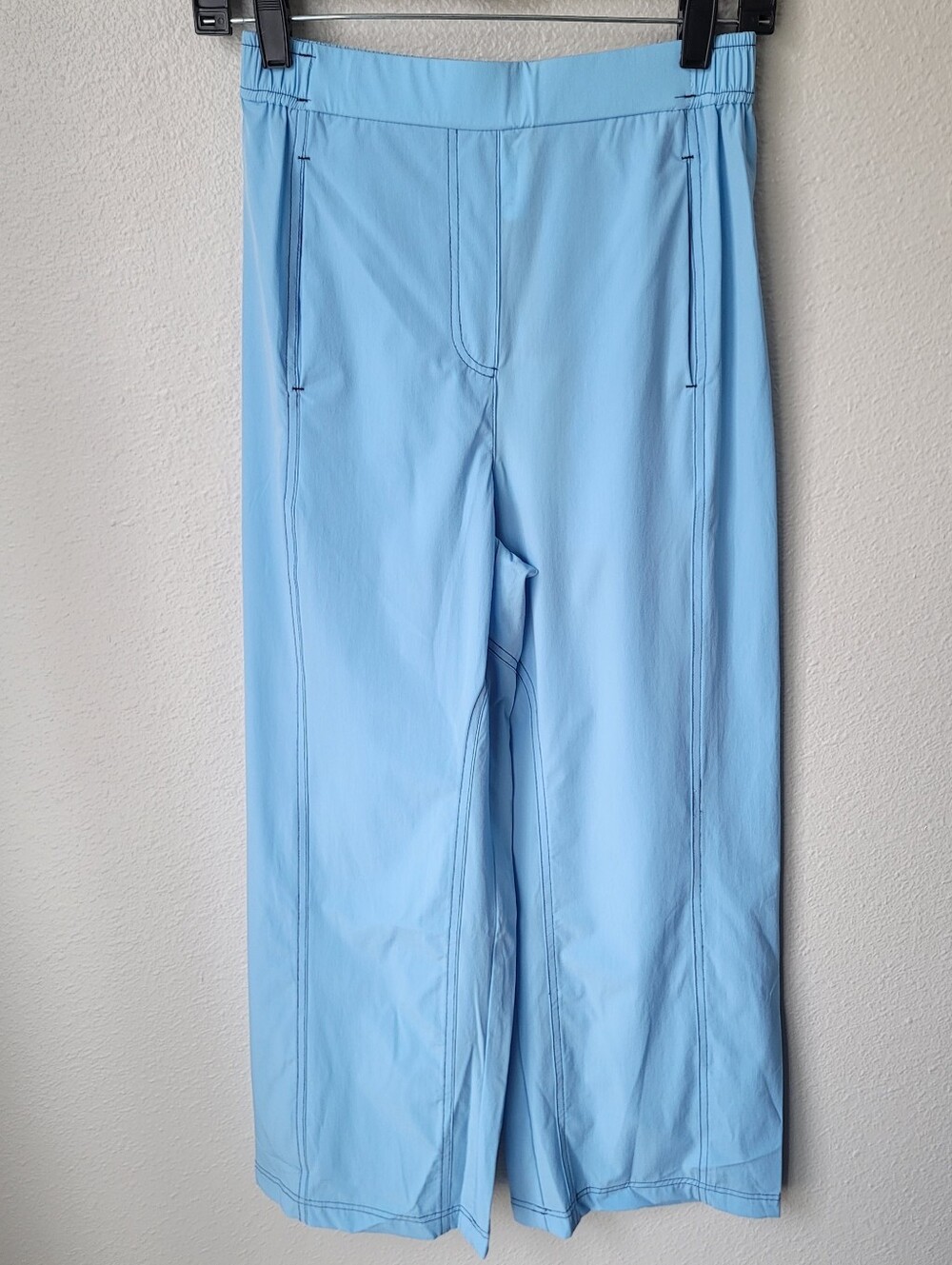Halara Lightweight Wide Leg Track Pants Size XSmall Color Pacific Blue NWT